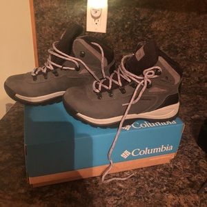 Columbia boots 7.5